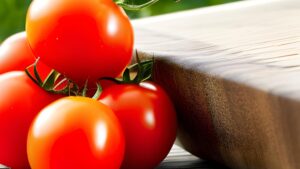 Organic Tomato Fruitworm Control: 8 Natural Methods That Work